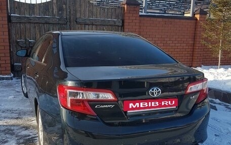 Toyota Camry, 2012 год, 1 300 000 рублей, 7 фотография