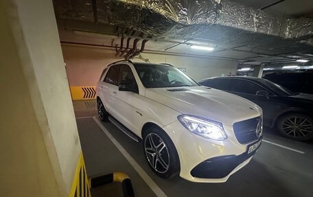 Mercedes-Benz GLE, 2017 год, 5 200 000 рублей, 3 фотография