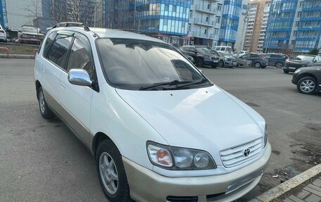 Toyota Ipsum II, 1997 год, 595 000 рублей, 3 фотография