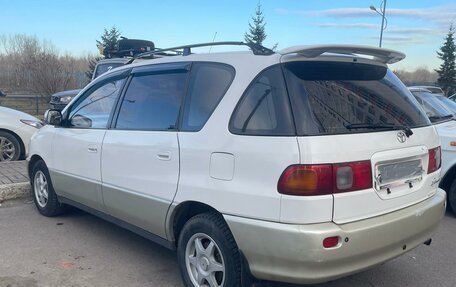 Toyota Ipsum II, 1997 год, 595 000 рублей, 7 фотография