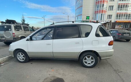 Toyota Ipsum II, 1997 год, 595 000 рублей, 10 фотография