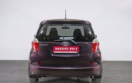 Toyota Ractis II, 2010 год, 1 098 000 рублей, 4 фотография