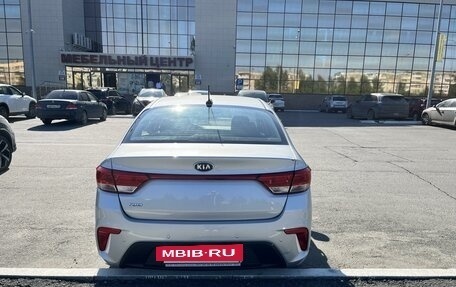 KIA Rio IV, 2017 год, 1 380 000 рублей, 3 фотография