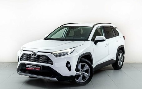 Toyota RAV4, 2021 год, 3 790 000 рублей, 1 фотография