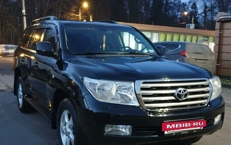 Toyota Land Cruiser 200, 2010 год, 3 200 000 рублей, 4 фотография