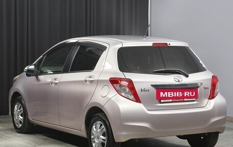 Toyota Vitz, 2012 год, 975 000 рублей, 6 фотография