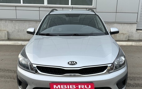 KIA Rio IV, 2020 год, 1 625 000 рублей, 2 фотография