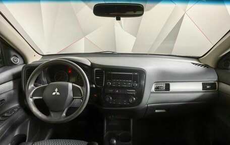 Mitsubishi Outlander III рестайлинг 3, 2012 год, 1 215 150 рублей, 10 фотография