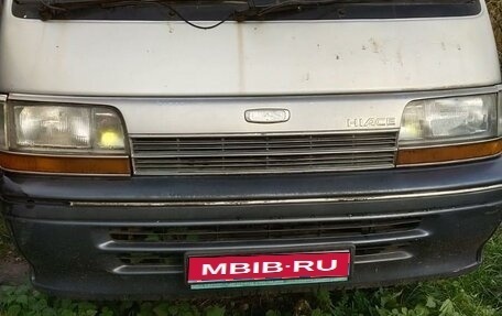 Toyota HiAce H100, 1993 год, 350 000 рублей, 1 фотография