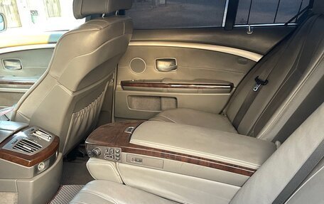 BMW 7 серия, 2005 год, 700 000 рублей, 7 фотография