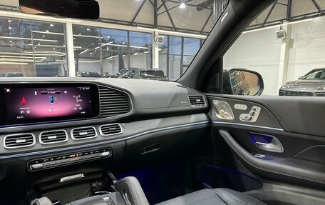 Mercedes-Benz GLS, 2024 год, 18 500 000 рублей, 13 фотография