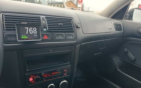 Volkswagen Golf IV, 2002 год, 400 000 рублей, 16 фотография