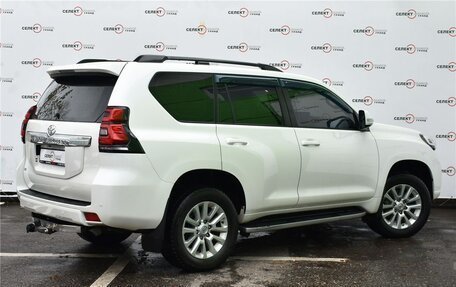 Toyota Land Cruiser Prado 150 рестайлинг 2, 2013 год, 3 299 000 рублей, 3 фотография