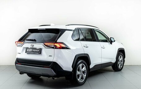 Toyota RAV4, 2021 год, 3 790 000 рублей, 4 фотография