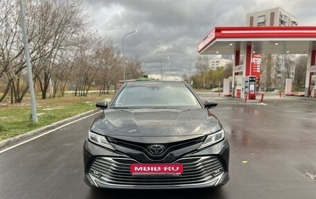 Toyota Camry, 2018 год, 2 512 300 рублей, 1 фотография