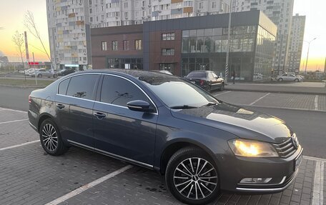 Volkswagen Passat B7, 2012 год, 1 125 000 рублей, 1 фотография