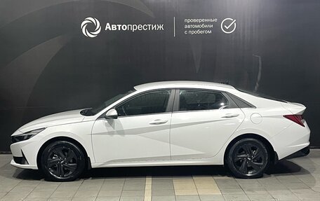 Hyundai Elantra, 2022 год, 2 490 000 рублей, 4 фотография