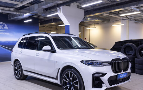 BMW X7, 2022 год, 11 699 000 рублей, 9 фотография