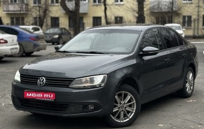 Volkswagen Jetta VI, 2011 год, 1 030 000 рублей, 1 фотография