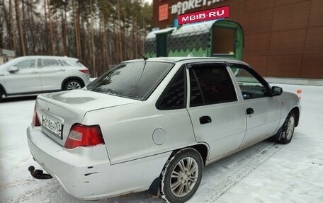 Daewoo Nexia I рестайлинг, 2010 год, 350 000 рублей, 4 фотография