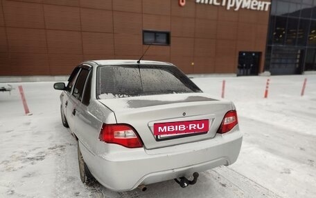 Daewoo Nexia I рестайлинг, 2010 год, 350 000 рублей, 3 фотография