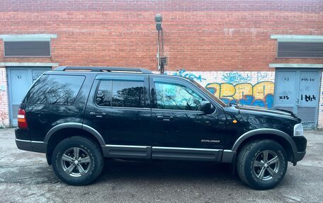 Ford Explorer III, 2005 год, 1 150 000 рублей, 3 фотография