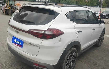 Hyundai Tucson III, 2021 год, 1 660 000 рублей, 3 фотография