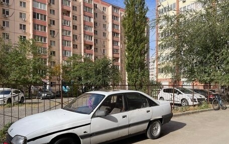 Opel Omega A, 1988 год, 50 000 рублей, 5 фотография