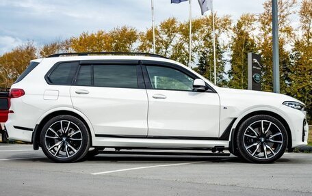 BMW X7, 2021 год, 9 880 000 рублей, 3 фотография