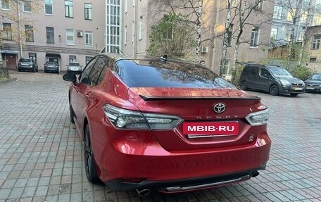 Toyota Camry, 2022 год, 4 300 000 рублей, 4 фотография