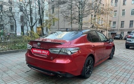 Toyota Camry, 2022 год, 4 300 000 рублей, 5 фотография