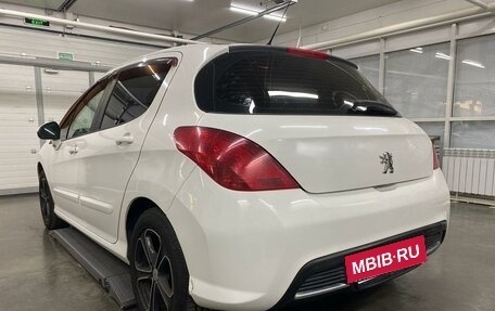 Peugeot 308 II, 2011 год, 670 000 рублей, 5 фотография