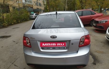 KIA Rio II, 2010 год, 810 000 рублей, 2 фотография