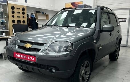 Chevrolet Niva I рестайлинг, 2017 год, 847 900 рублей, 3 фотография