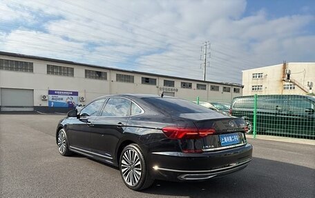 Volkswagen Passat B8 рестайлинг, 2021 год, 2 280 000 рублей, 5 фотография