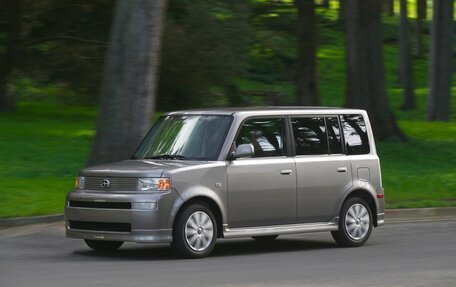 Scion xB II рестайлинг, 2004 год, 679 000 рублей, 1 фотография