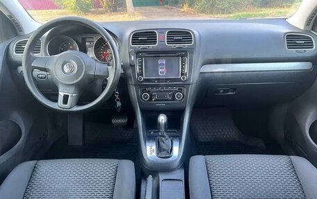 Volkswagen Golf VI, 2011 год, 865 000 рублей, 2 фотография