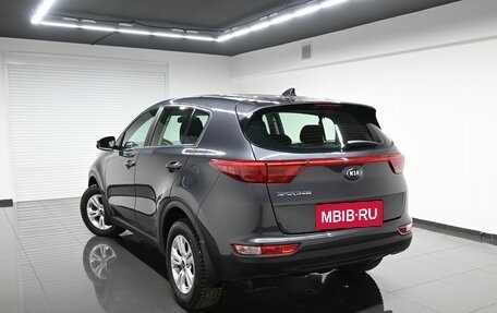 KIA Sportage IV рестайлинг, 2017 год, 2 195 000 рублей, 6 фотография