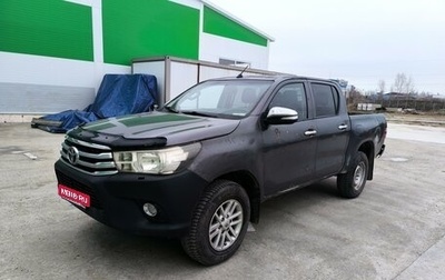 Toyota Hilux VIII, 2015 год, 1 800 000 рублей, 1 фотография