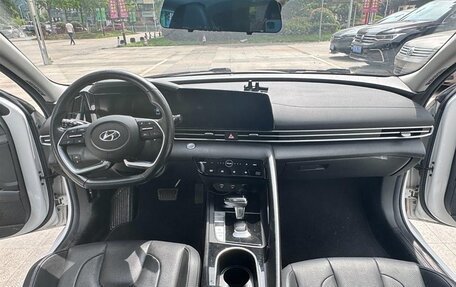 Hyundai Elantra, 2021 год, 1 734 000 рублей, 8 фотография