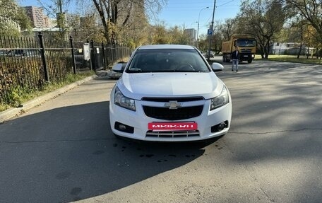 Chevrolet Cruze II, 2012 год, 790 000 рублей, 3 фотография