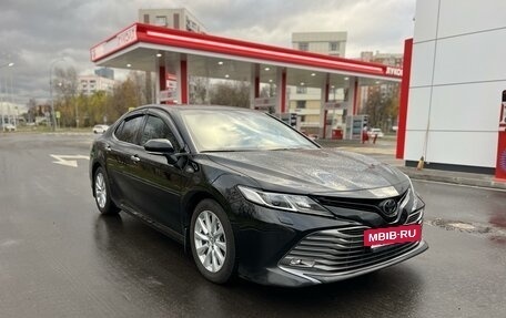 Toyota Camry, 2018 год, 2 512 300 рублей, 3 фотография