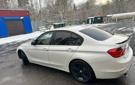 BMW 3 серия, 2014 год, 1 900 000 рублей, 10 фотография