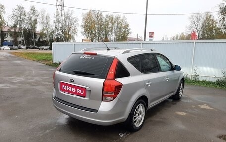 KIA cee'd I рестайлинг, 2010 год, 645 000 рублей, 4 фотография