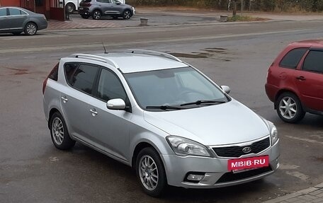 KIA cee'd I рестайлинг, 2010 год, 645 000 рублей, 12 фотография