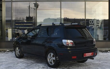 Mitsubishi Outlander III рестайлинг 3, 2003 год, 595 000 рублей, 7 фотография