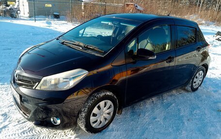 Toyota Vitz, 2013 год, 1 030 000 рублей, 5 фотография