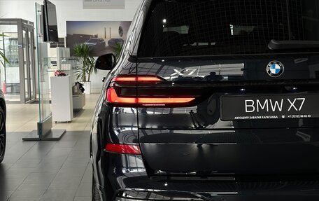 BMW X7, 2024 год, 20 000 000 рублей, 9 фотография