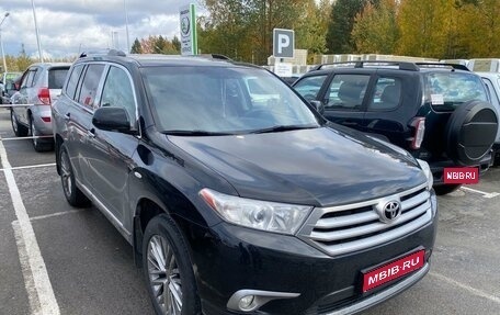 Toyota Highlander III, 2010 год, 2 290 000 рублей, 1 фотография