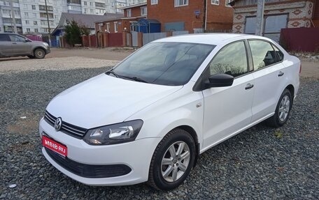 Volkswagen Polo VI (EU Market), 2011 год, 550 000 рублей, 1 фотография